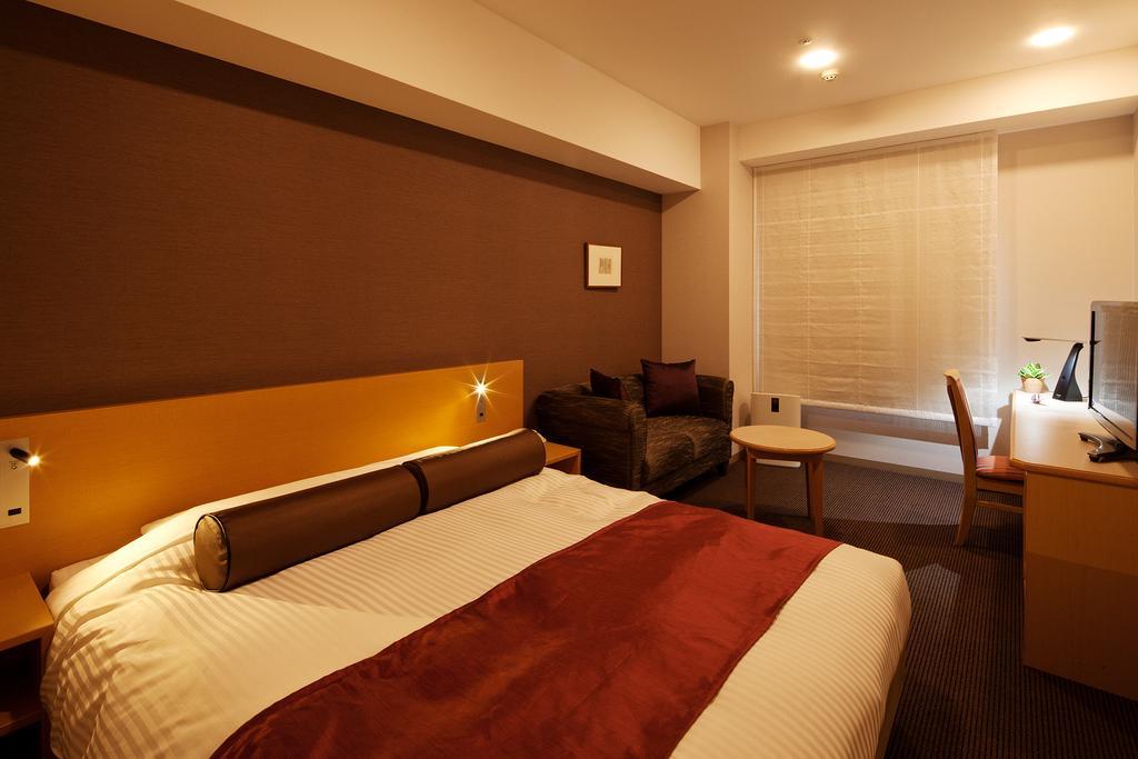 Ueda Tokyu REI Hotel Bagian luar foto