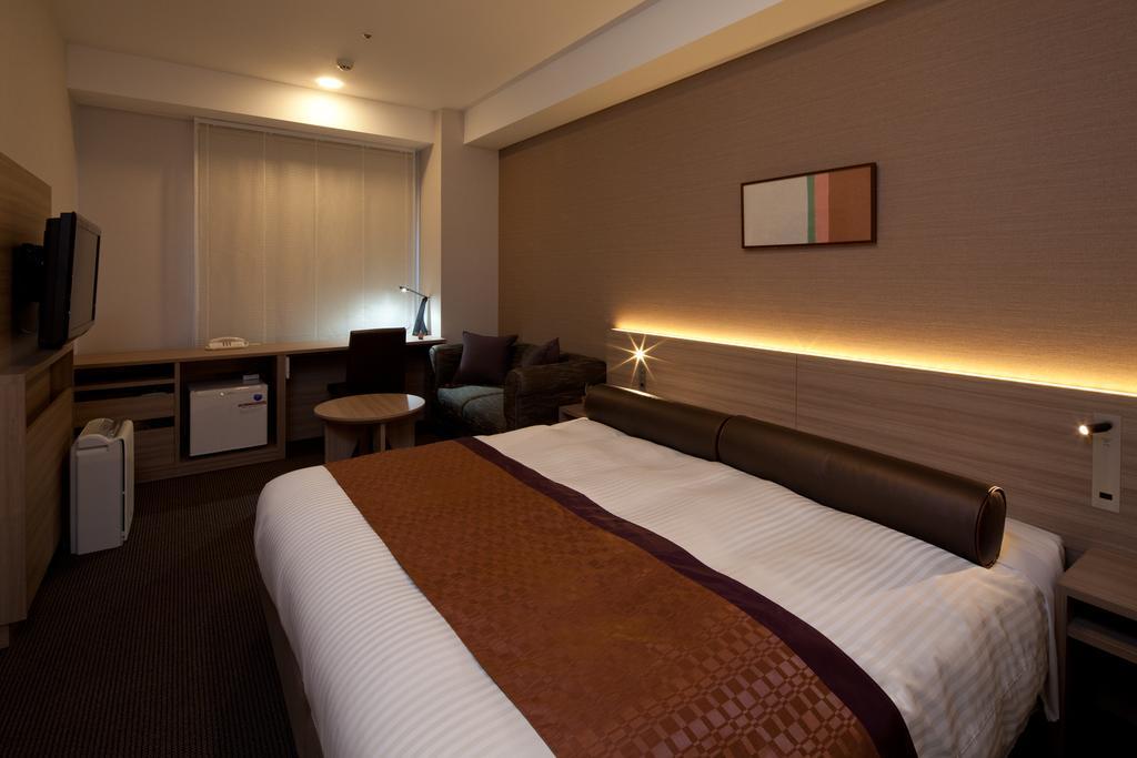 Ueda Tokyu REI Hotel Bagian luar foto