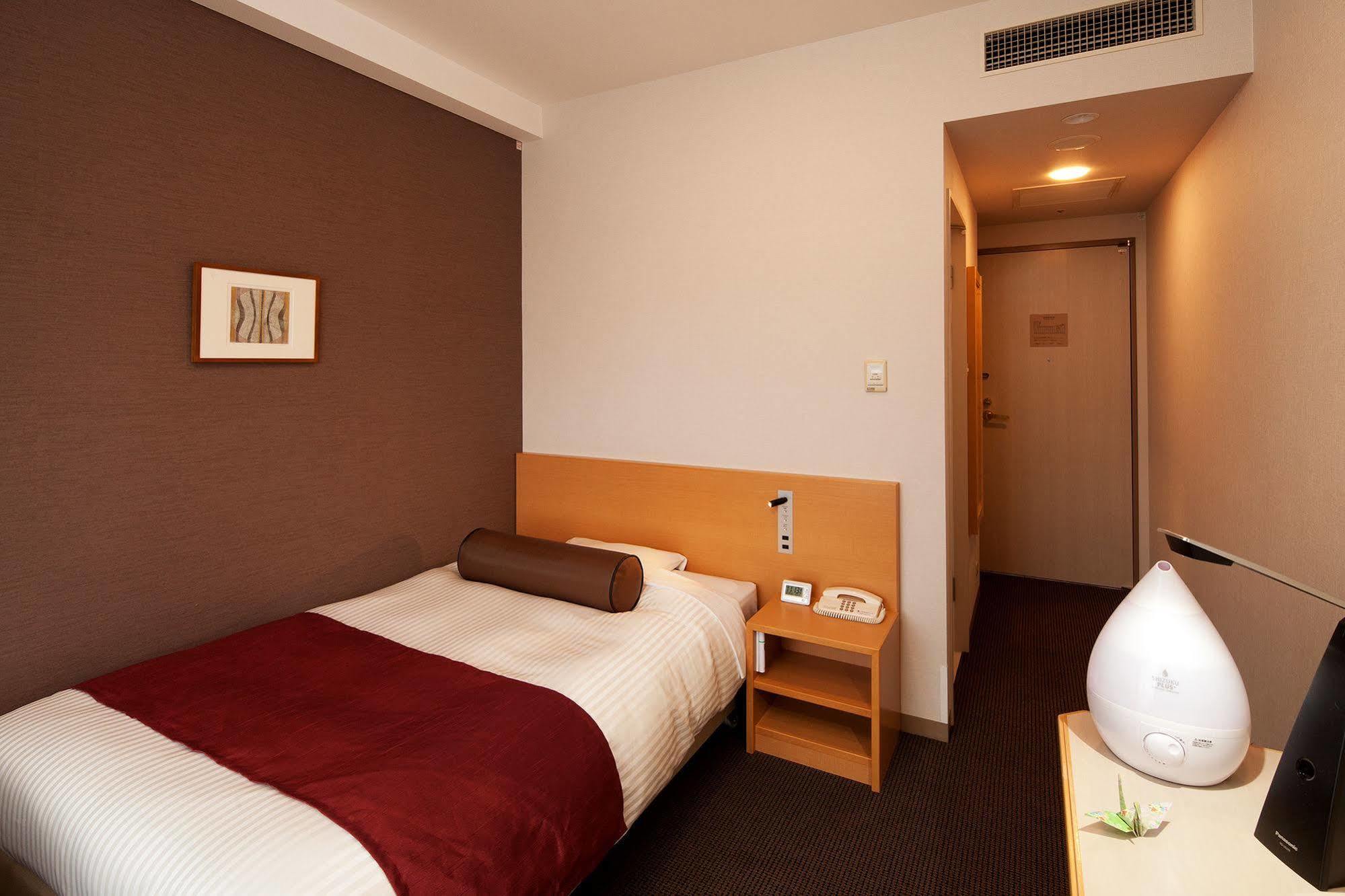 Ueda Tokyu REI Hotel Bagian luar foto